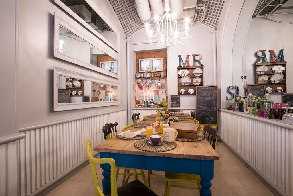 Acomodação com café da manhã  2b 3*